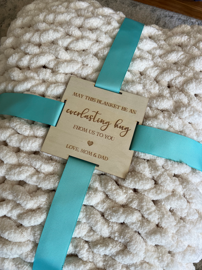 Keepsake Blanket Tag: Everlasting Hug - Personalized